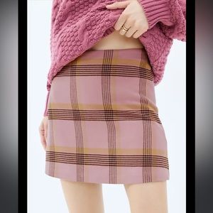 Aritzia pink plaid mini skirt size 4